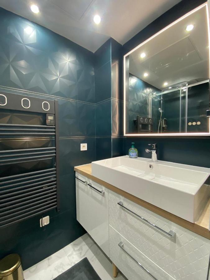 Aparthotel Beautiful Mini Loft Near Saint-Lazare à Paris Extérieur photo